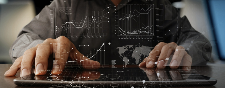 man with tablet freight technology