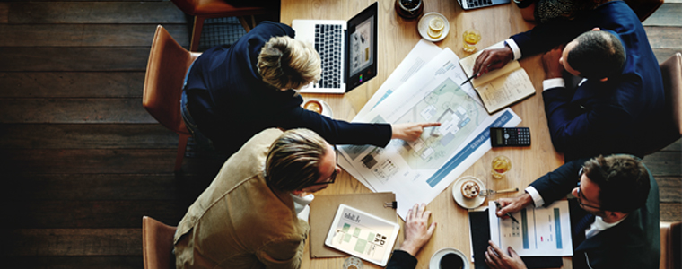 team working together freight partner